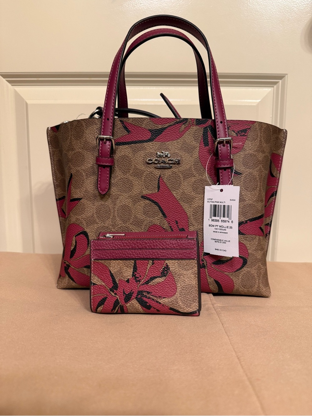 Coach Mollie 25 Tote with Wallet Bow Print Signature